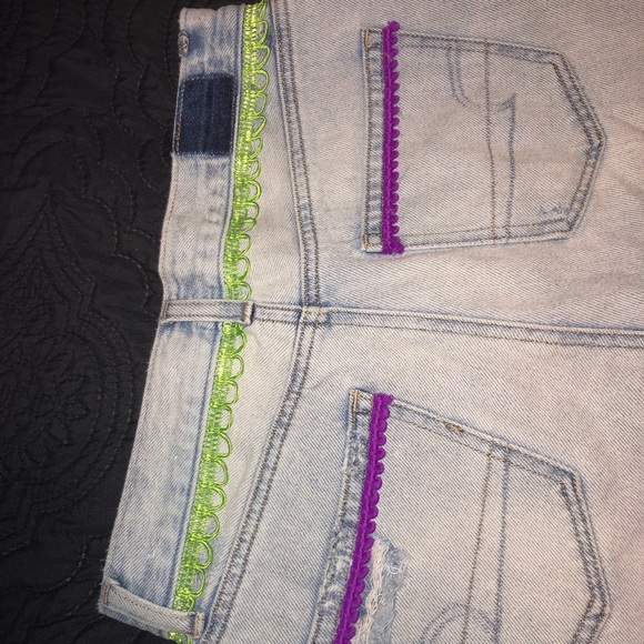 Custom funky jeans - Picture 2 of 7